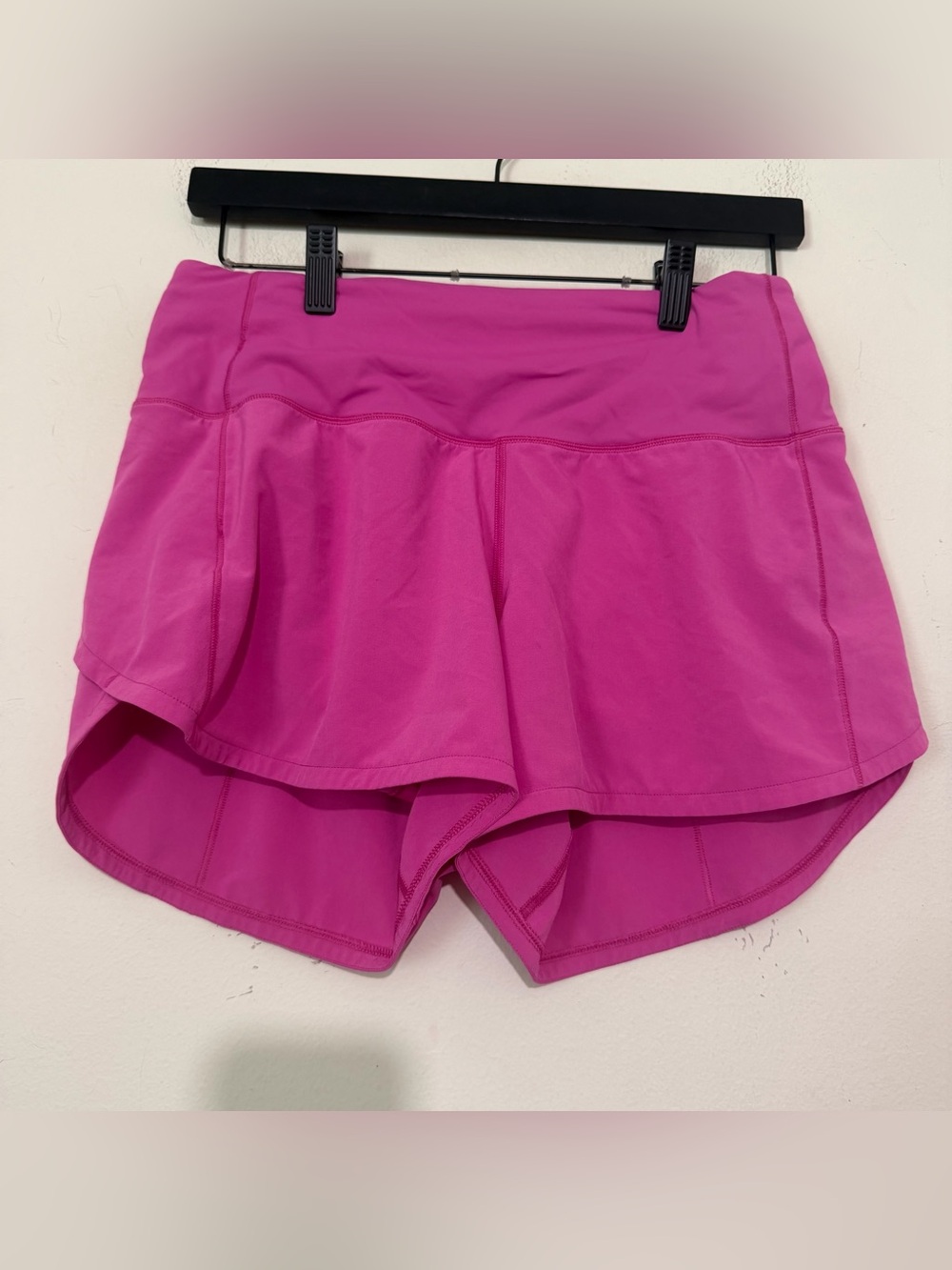 Lululemon Athletica Speed Up Mid Rise Lined Shorts 4” Ripened Raspberry - Picture 3 of 5